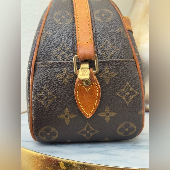 LOUIS VUITTON Monogram Blois Crossbody/Shoulder Bag - Picture 7 of 15